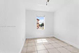 8610 NW 110th Ave, Doral, FL 33178 - Photo 9