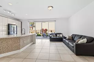 8610 NW 110th Ave, Doral, FL 33178 - Photo 5
