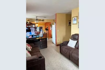 336 E 41st St, Hialeah, FL 33013 - Photo 15