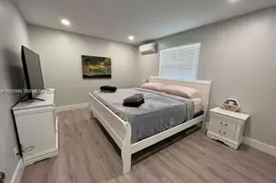 1925 Dewey St, Hollywood, FL 33020 - Photo 9