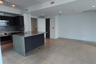 1080 Brickell Ave, Miami, FL 33131 - Photo 7