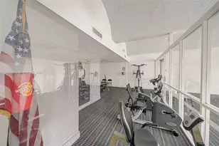 494 NW 165th St Rd, Miami, FL 33169 - Photo 17