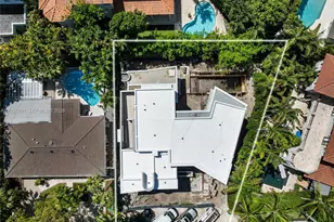238 Buttonwood Dr, Key Biscayne, FL 33149 - Photo 13