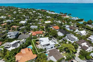 238 Buttonwood Dr, Key Biscayne, FL 33149 - Photo 11