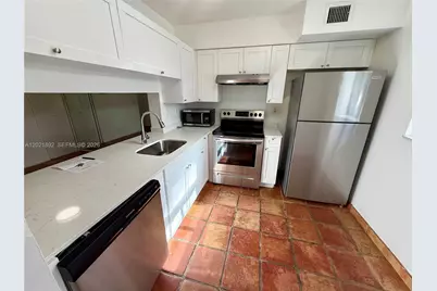 110 Gardens Dr #203, Pompano Beach, FL 33069 - Photo 3
