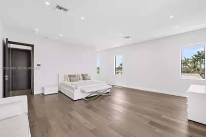 2751 NE 22nd Ct, Pompano Beach, FL 33062 - Photo 27