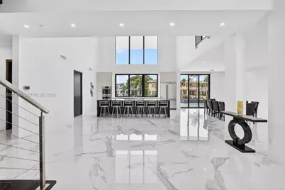 2751 NE 22nd Ct, Pompano Beach, FL 33062 - Photo 7