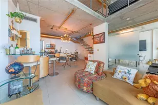 690 SW 1st Ct, Miami, FL 33130 - Photo 1