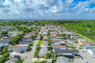 19800 SW 180th Ave, Miami, FL 33187 - Photo 45