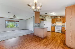 19800 SW 180th Ave, Miami, FL 33187 - Photo 11