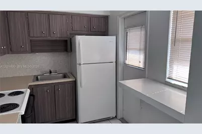20201 NE 29th Ct #D214, Aventura, FL 33180 - Photo 5