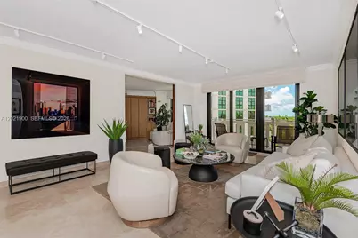 1121 Crandon Blvd #E405, Key Biscayne, FL 33149 - Photo 3