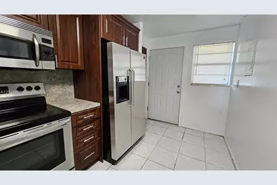 1750 NE 191st St #325-4, Miami, FL 33179 - Photo 7