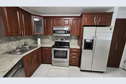 1750 NE 191st St #325-4, Miami, FL 33179 - Photo 1