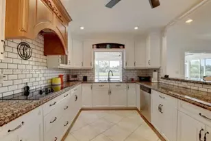 3324 Lakeview Blvd, Delray Beach, FL 33445 - Photo 11