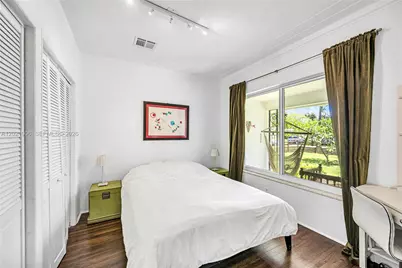 50 NE 110th St, Miami Shores, FL 33161 - Photo 27