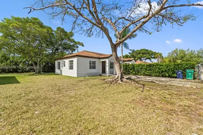 10544 SW 182nd St, Miami, FL 33157 - Photo 19