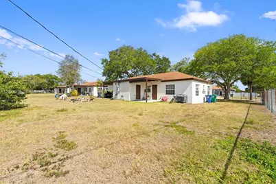 10544 SW 182nd St, Miami, FL 33157 - Photo 21