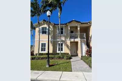 2885 SE 1st Dr #1, Homestead, FL 33033 - Photo 3