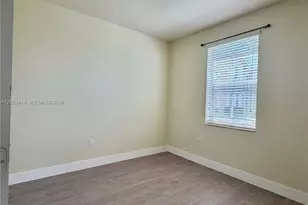 2885 SE 1st Dr, Homestead, FL 33033 - Photo 11