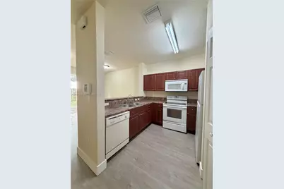 2885 SE 1st Dr #1, Homestead, FL 33033 - Photo 5