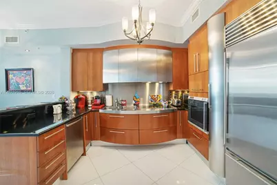 18101 Collins Ave #1906, Sunny Isles Beach, FL 33160 - Photo 3