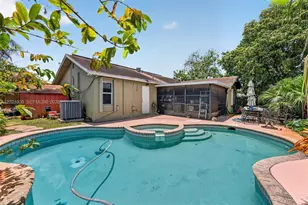 11135 NW 25th Ct, Sunrise, FL 33322 - Photo 9
