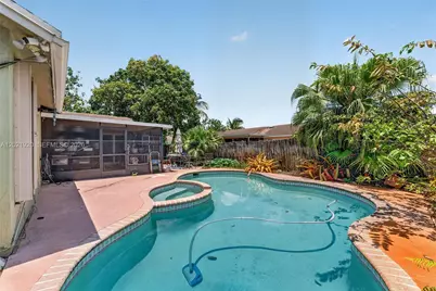 11135 NW 25th Ct #1, Sunrise, FL 33322 - Photo 11