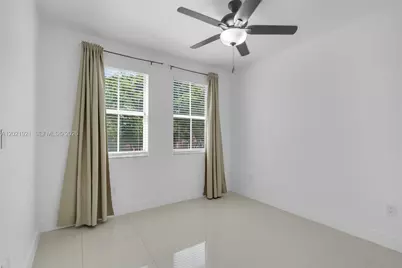 5175 NW 108th Pl, Doral, FL 33178 - Photo 21