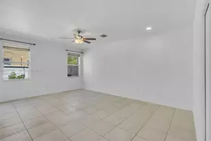 5175 NW 108th Pl, Doral, FL 33178 - Photo 11