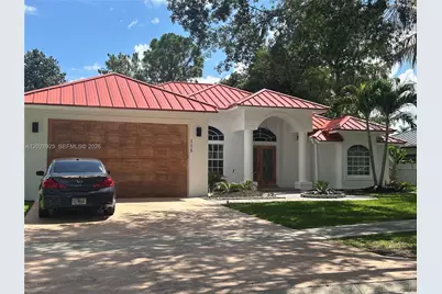 115 Kapok Crescent, Royal Palm Beach, FL 33411 - Photo 1