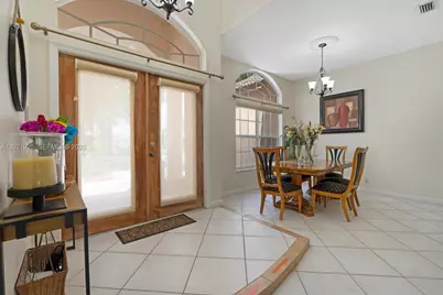 115 Kapok Crescent, Royal Palm Beach, FL 33411 - Photo 7