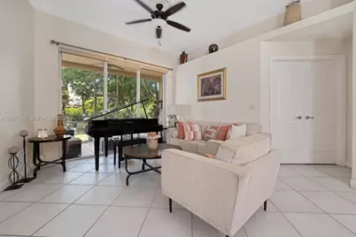 115 Kapok Crescent, Royal Palm Beach, FL 33411 - Photo 9