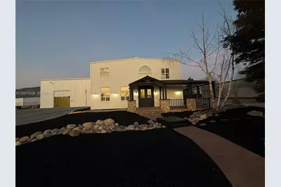 428 N Curry Street, Tehachapi, CA 93561 - Photo 3