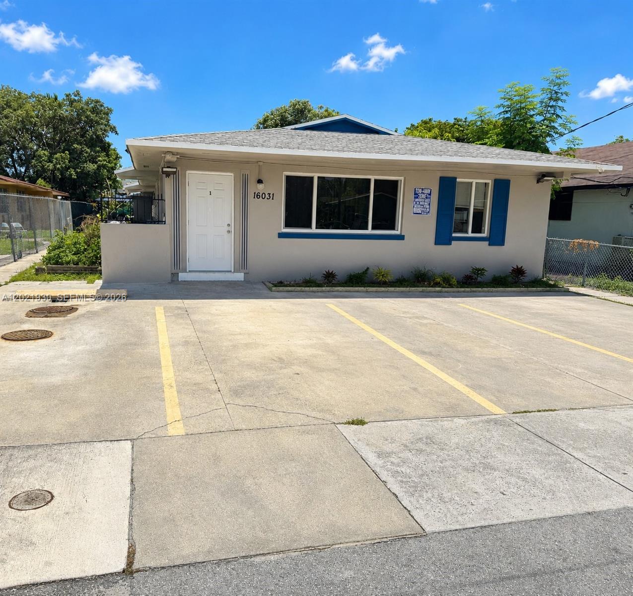 16031 NE 19th Pl - 16031 NE 19th Pl, North Miami Beach, FL 33162 Luxury Property | Jose Angel Pina