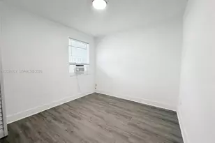 220 NW 11th Terrace, Miami, FL 33136 - Photo 9