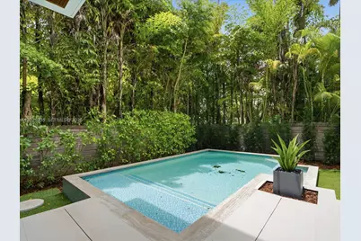 125 Hampton Ln, Key Biscayne, FL 33149 - Photo 21