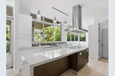 125 Hampton Ln, Key Biscayne, FL 33149 - Photo 65
