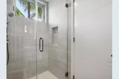 125 Hampton Ln, Key Biscayne, FL 33149 - Photo 59