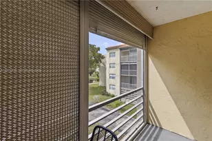 1800 SW 81st Ave, North Lauderdale, FL 33068 - Photo 19