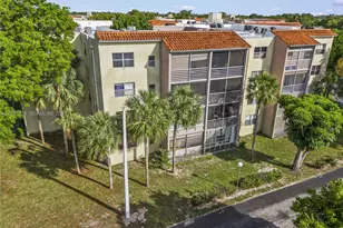 1800 SW 81st Ave, North Lauderdale, FL 33068 - Photo 3