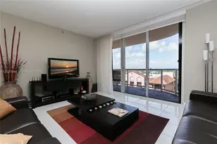 8855 Collins Ave, Surfside, FL 33154 - Photo 1