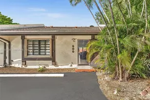 500 NE 199th Terrace, Miami, FL 33179 - Photo 7