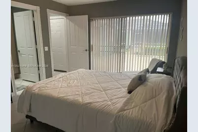 1215 NW Sun Terrace Cir, Port Saint Lucie, FL 34986 - Photo 7