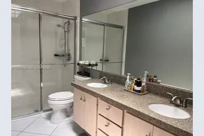 1215 NW Sun Terrace Cir, Port Saint Lucie, FL 34986 - Photo 9