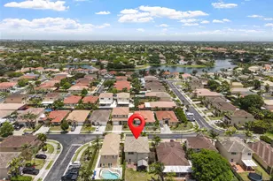 8956 SW 215th Terrace, Cutler Bay, FL 33189 - Photo 21