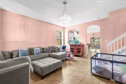 8956 SW 215th Ter, Cutler Bay, FL 33189 - Photo 3