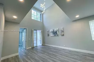 1261 Hayes St, Hollywood, FL 33019 - Photo 15