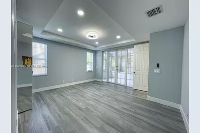 1261 Hayes St, Hollywood, FL 33019 - Photo 17
