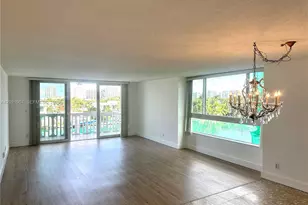 9501 E Bay Harbor Dr, Bay Harbor Islands, FL 33154 - Photo 5